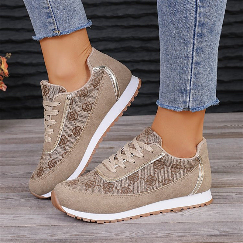 Sleek flower print lace-up sneakers