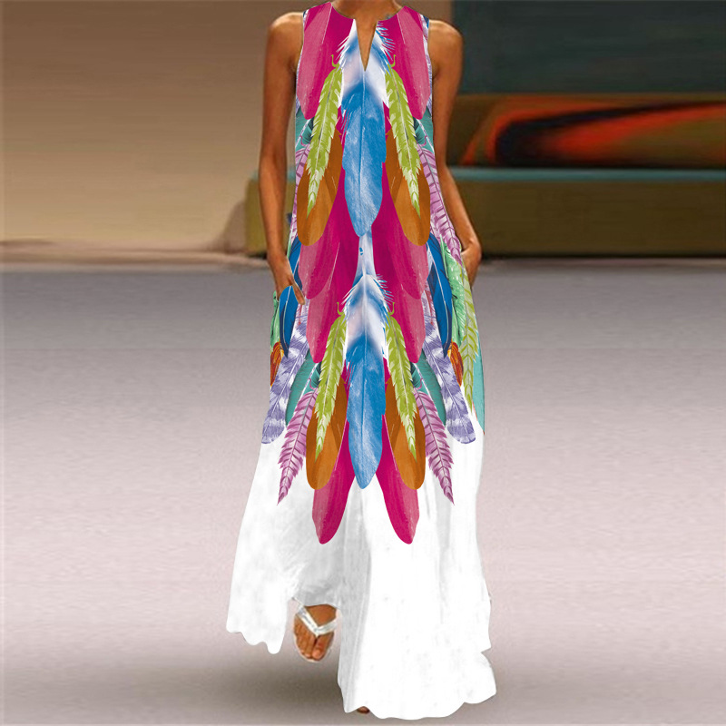 Synth - Maxi dress with feather pattern