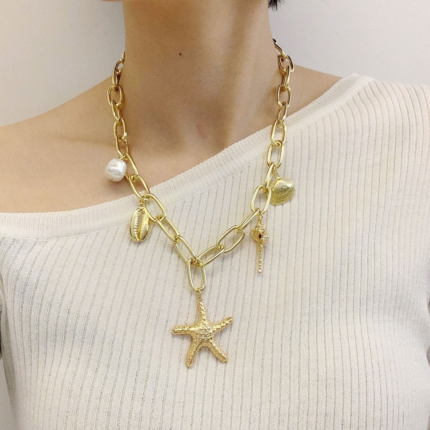 Starfish Shell Conch Necklace