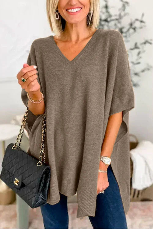 Tiffani - Sweater with irregular hem and V-neckline