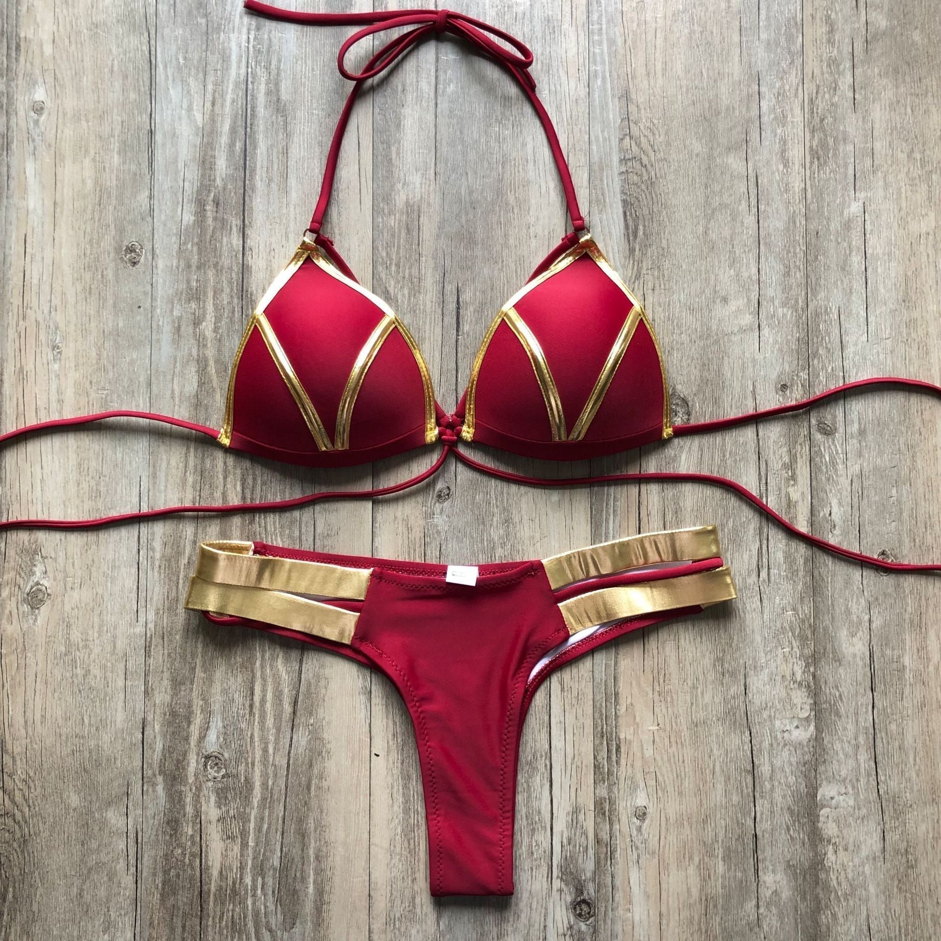 Terese - Stylish bikini with bronze sides