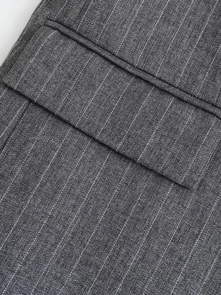 Striped tailored blazer for women