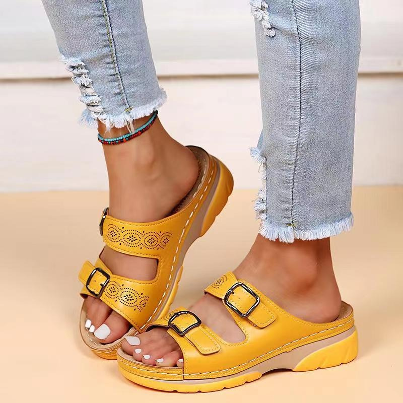 Saskia - Comfortable wedge sandals