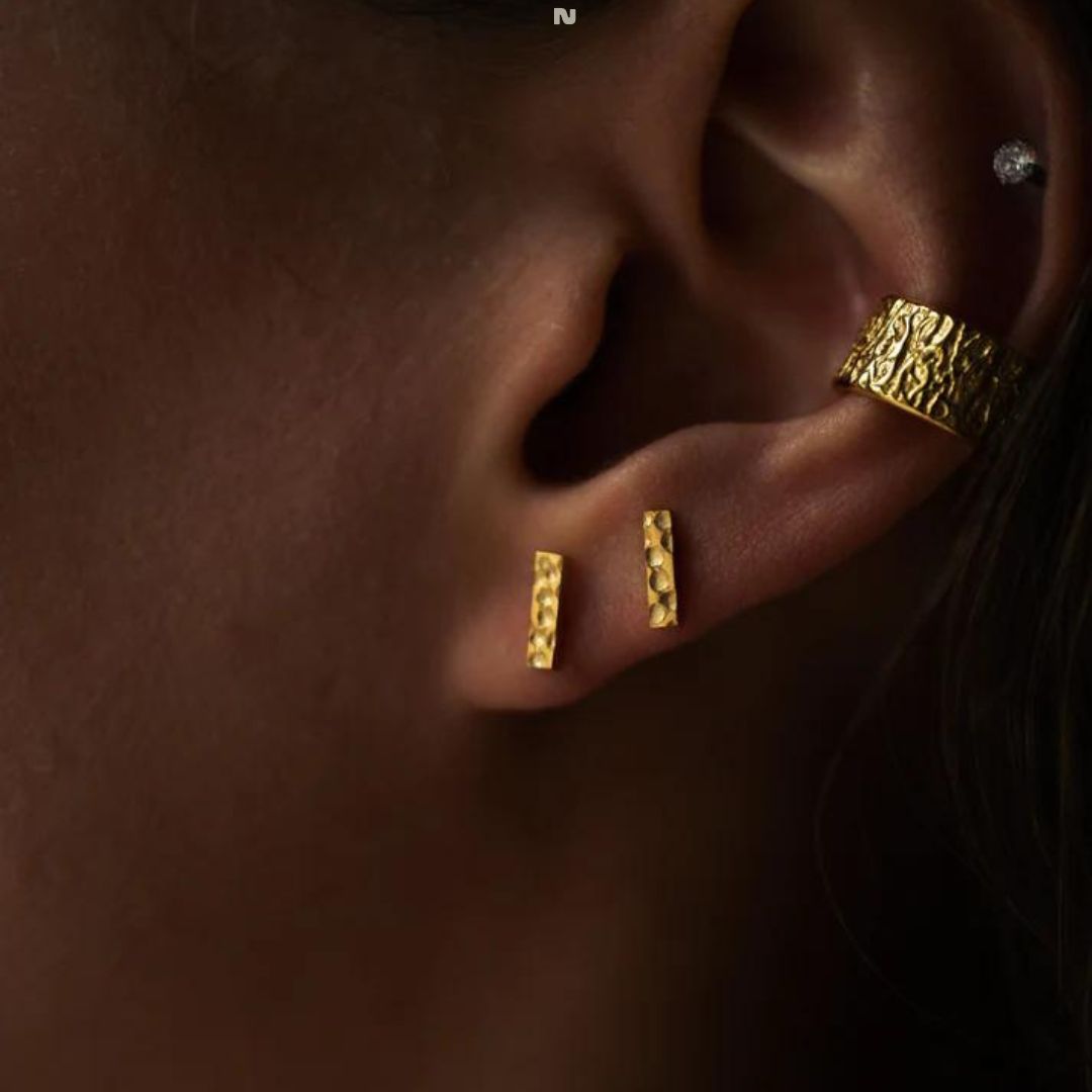 Elise - Modern geometric bar stud earrings