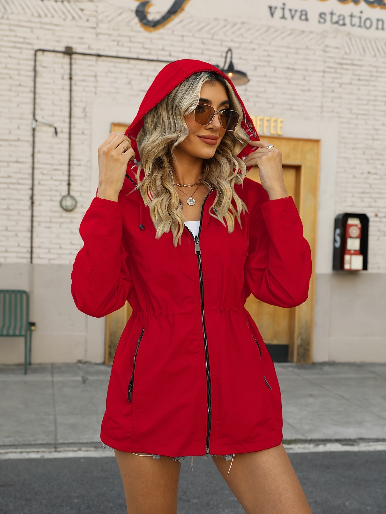 Women's Lightweight Hooded Jacket - Water-Resistant - Zip Closure - Adjustable Waist