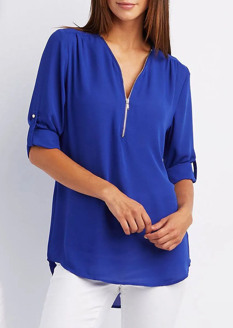 Tina - V-neck blouse with zip fastening