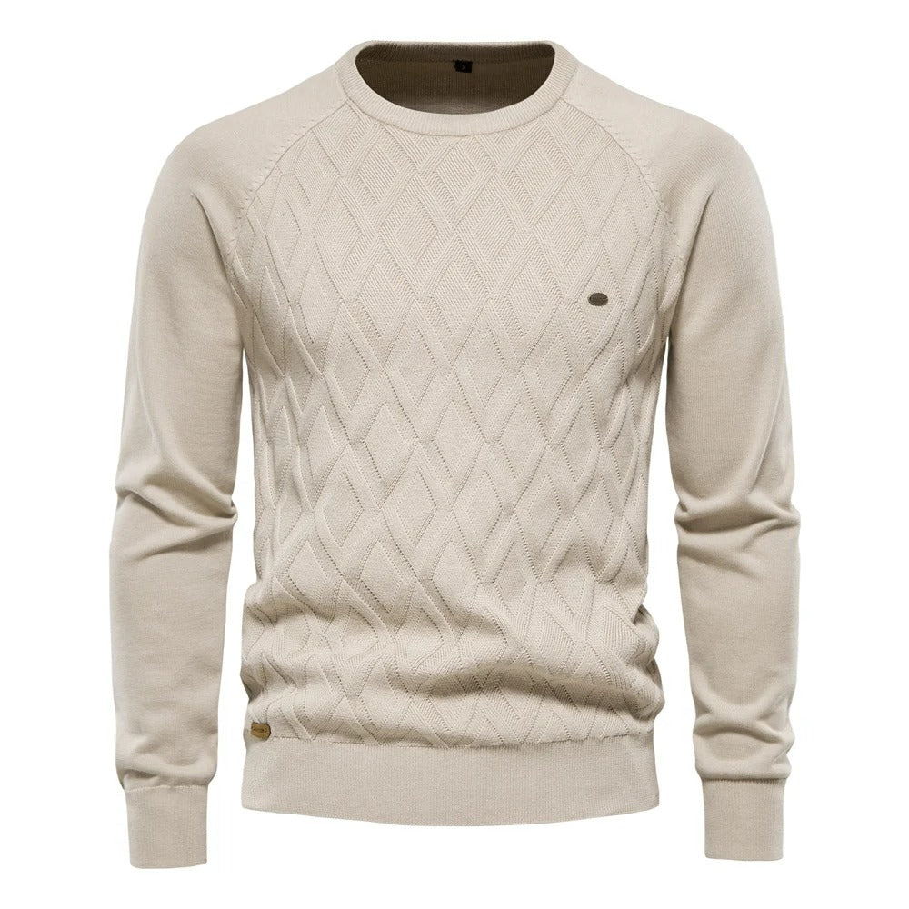 Fashionable knitted warm jumpers for men