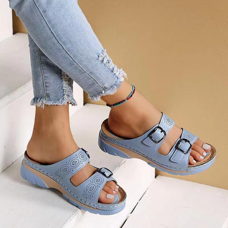 Saskia - Comfortable wedge sandals