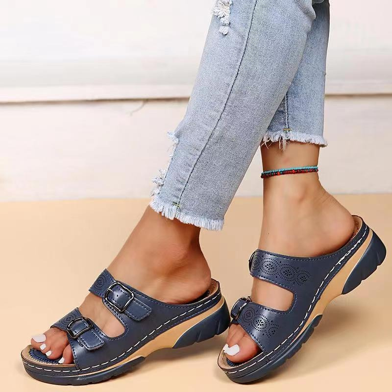 Saskia - Comfortable wedge sandals