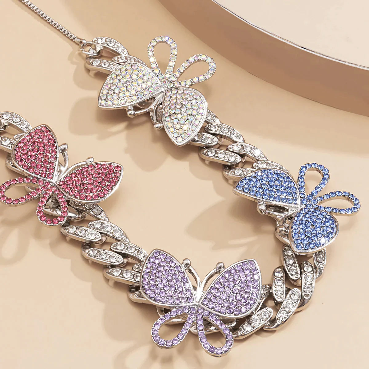 Fashion Butterfly Color Necklace