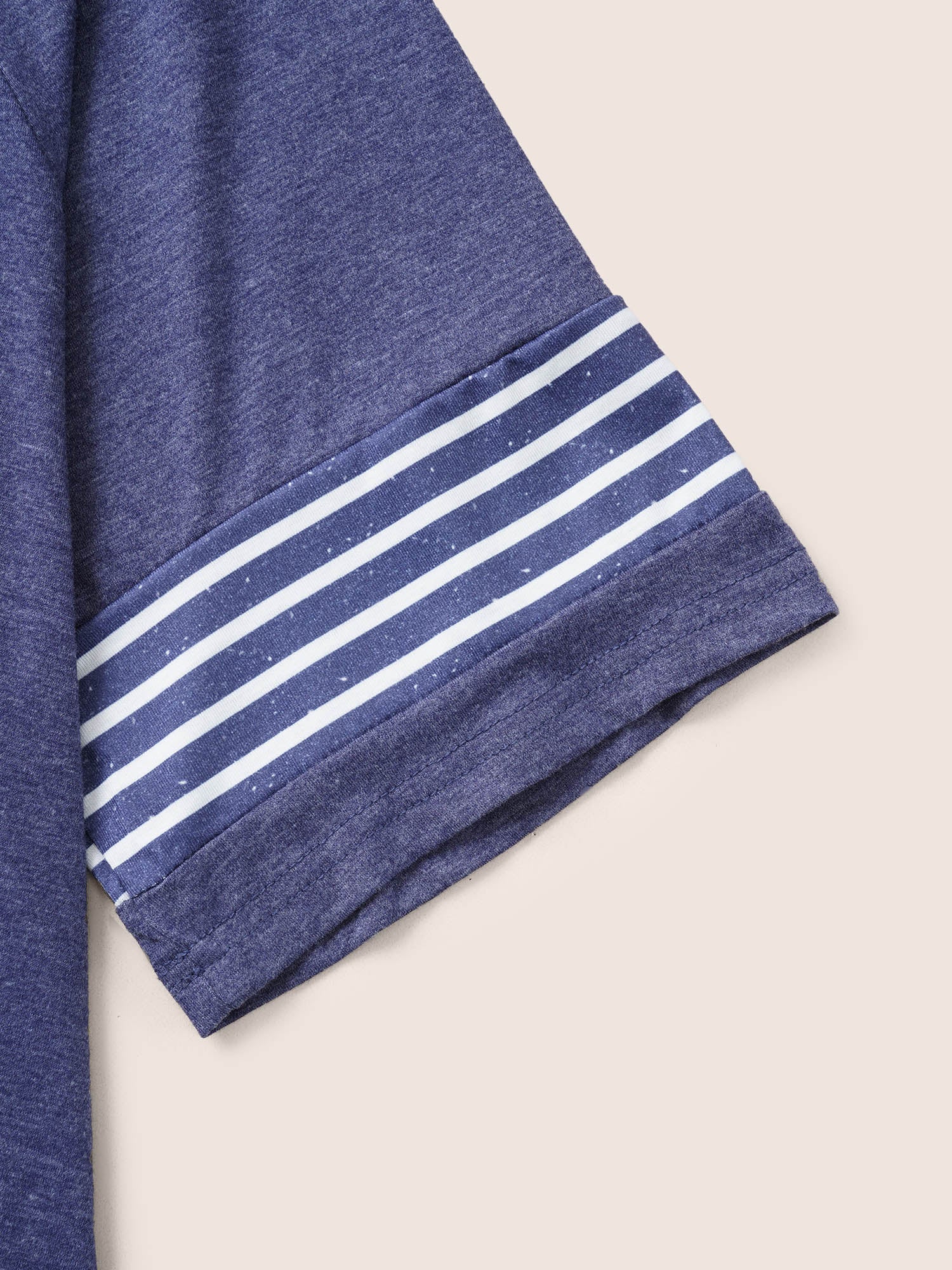 Striped Contrast Raglan Sleeve Crew Neck T-shirt