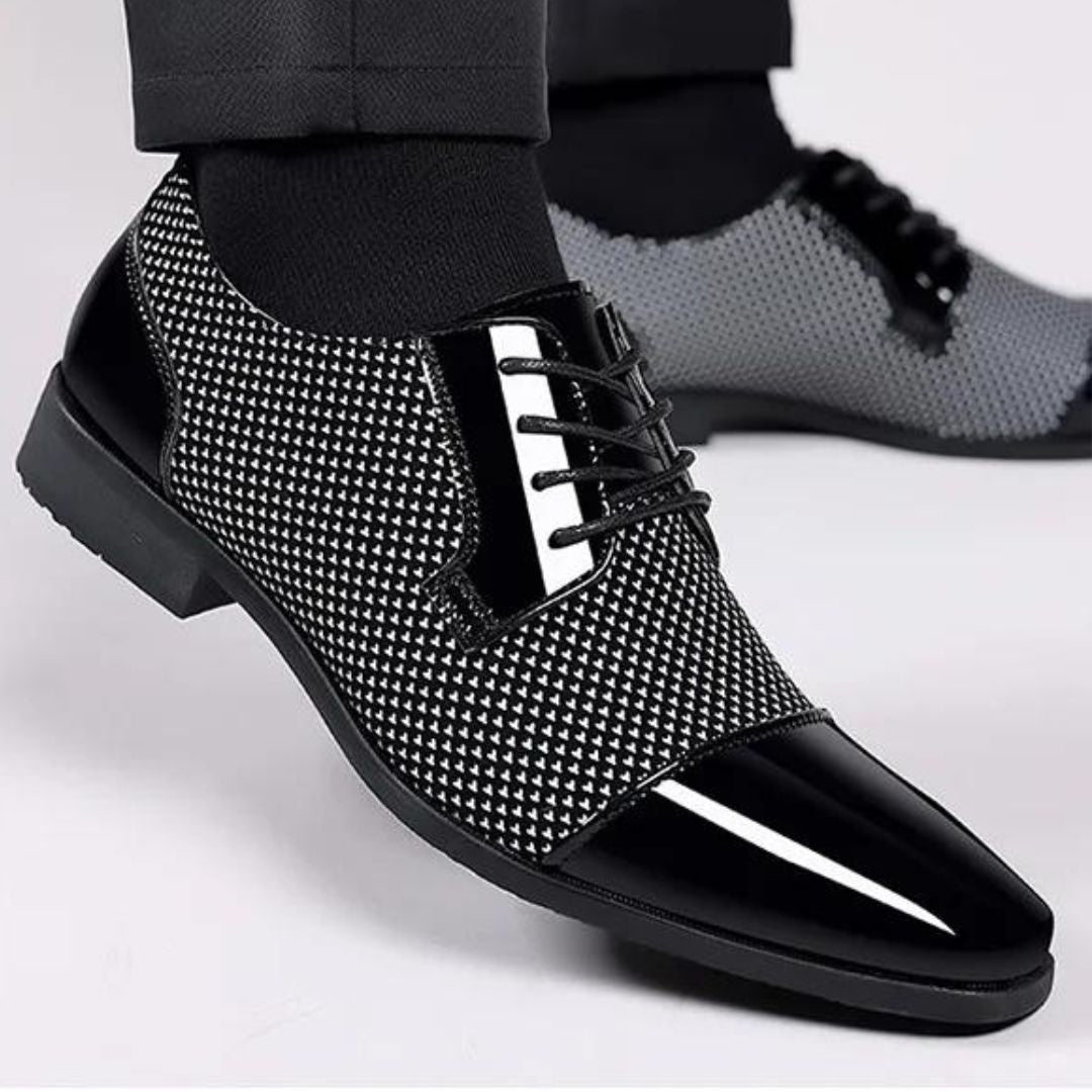 Altair - Lace-up shoes with textured surface