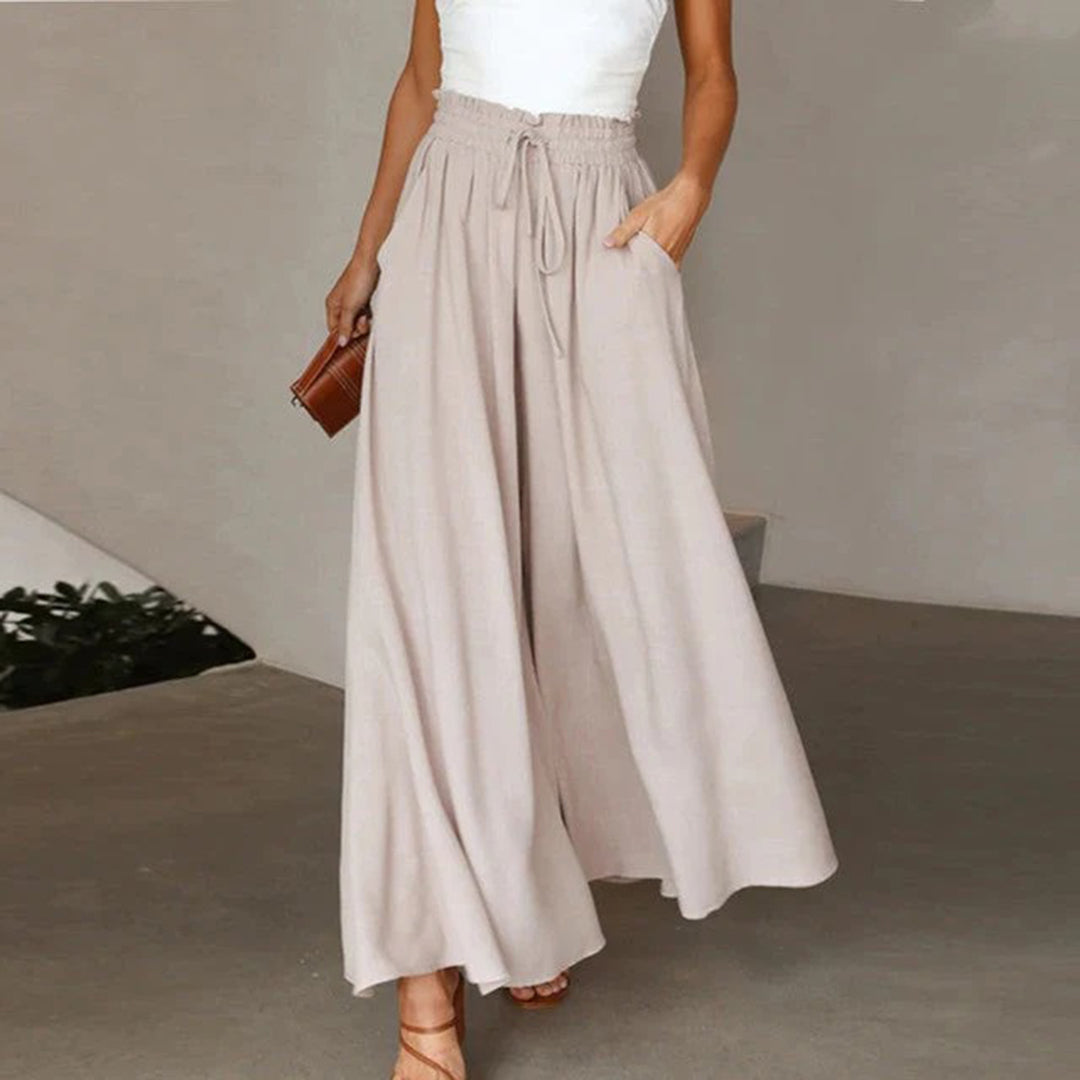 Elegant loose trousers