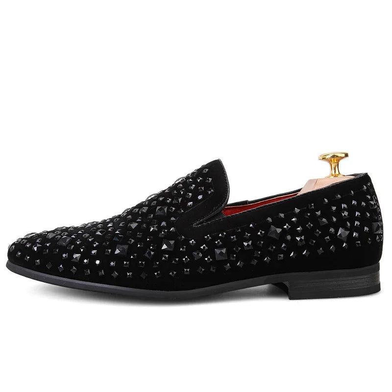 Valentino - Elegant slip-on shoe with cut-out detail