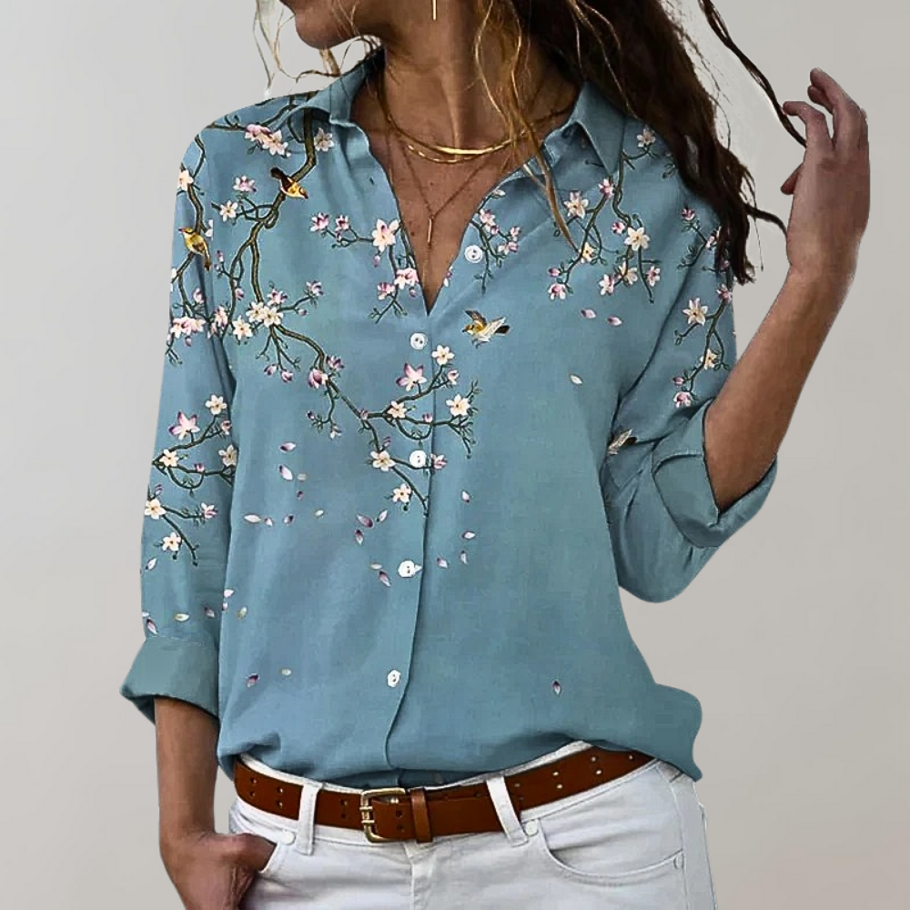 Tavia® | Casual and Relaxed Blouse