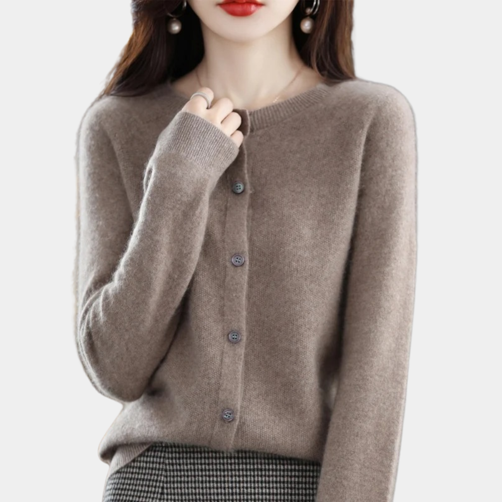 Brandy® | Classic and Comfortable Cardigan