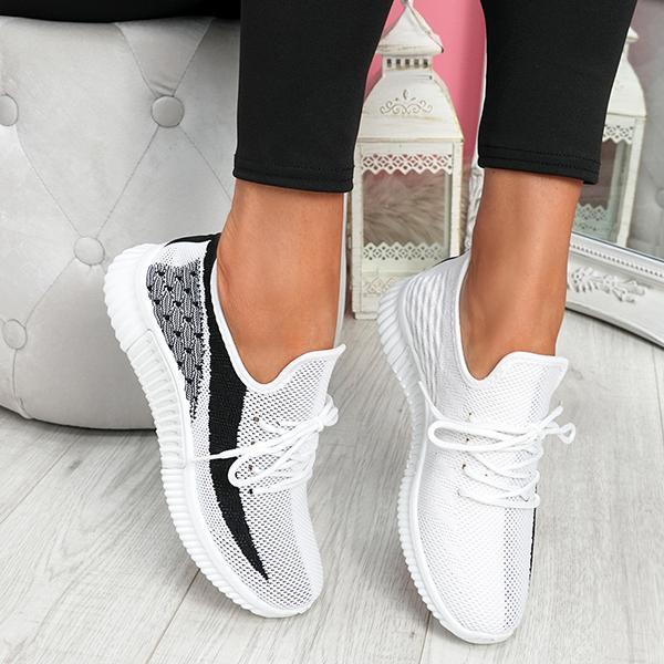 Alana - Breathable flat lace-up shoes