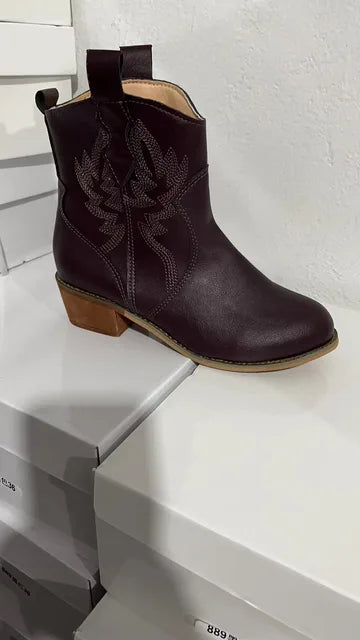 Western cowboy boots - Stylish and comfortable