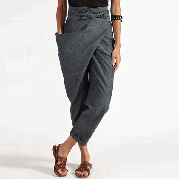 Trendy summer trousers