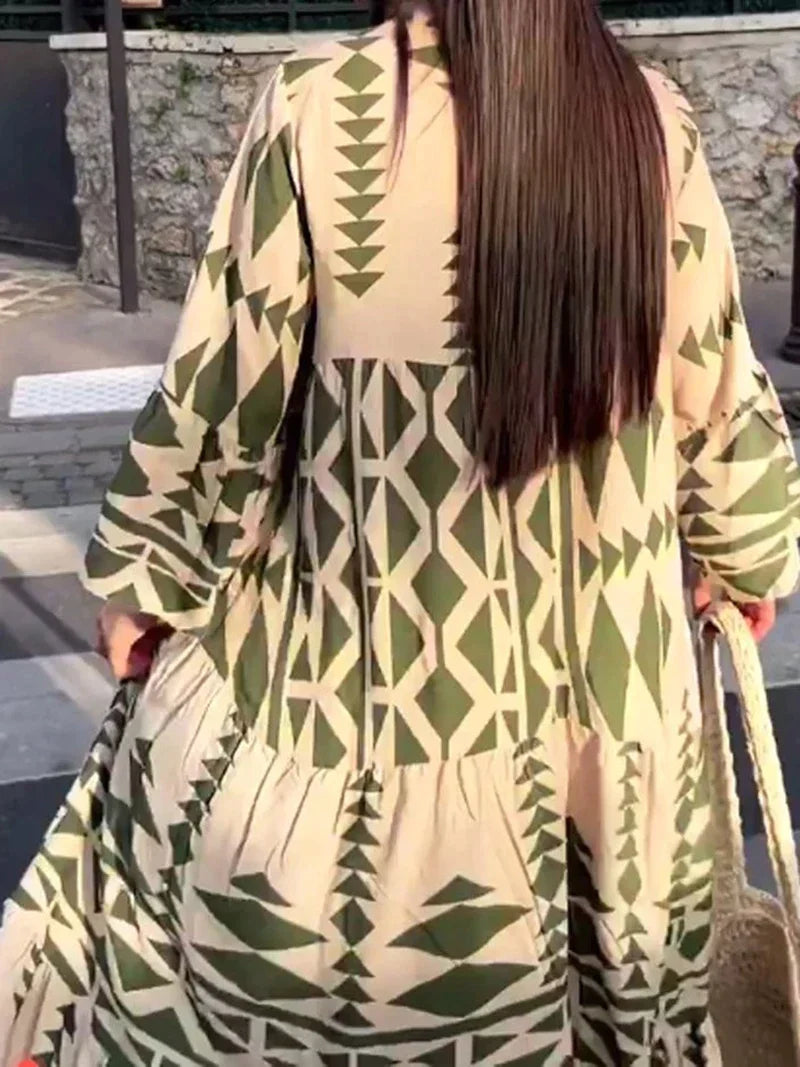 Oversized Dress With Retro Print and V-neckline