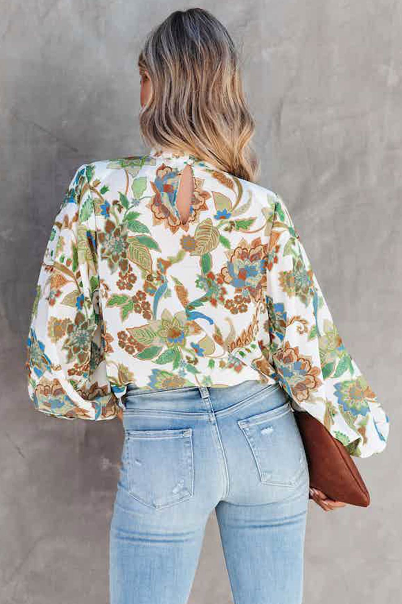 Venera - floral balloon sleeve blouse