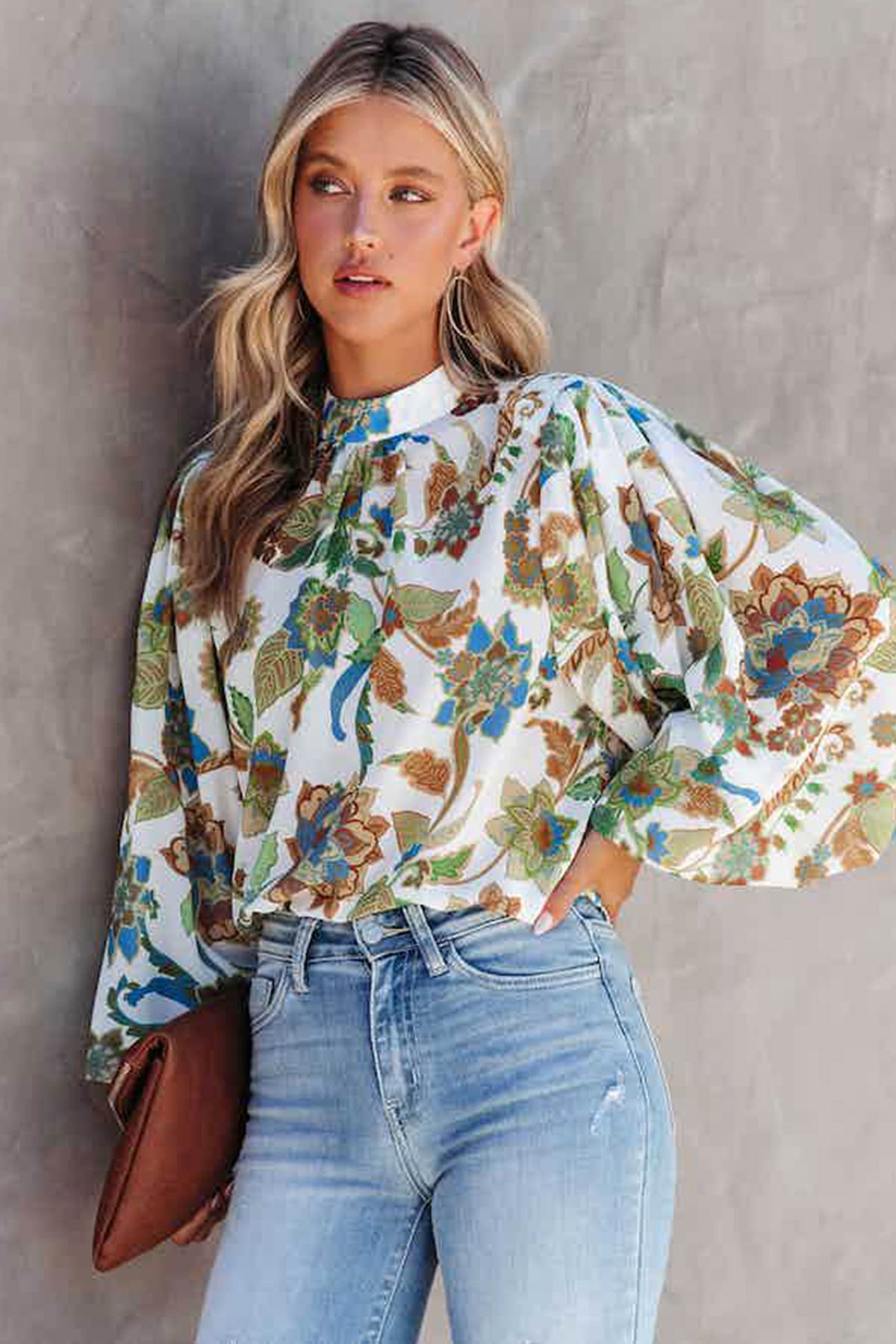 Venera - floral balloon sleeve blouse