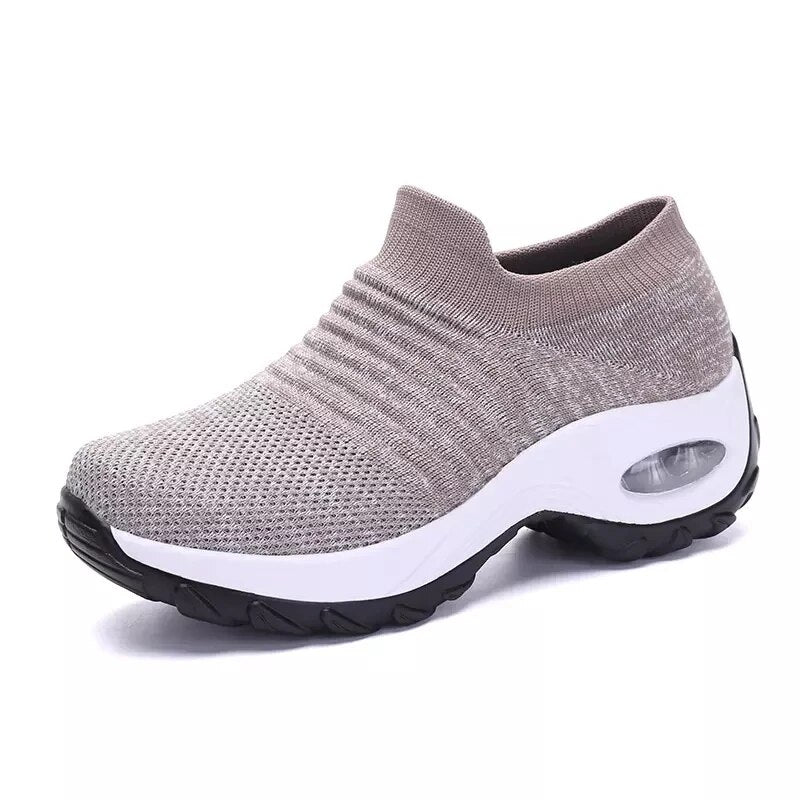 Claudette - Fashionable women's sports shoes