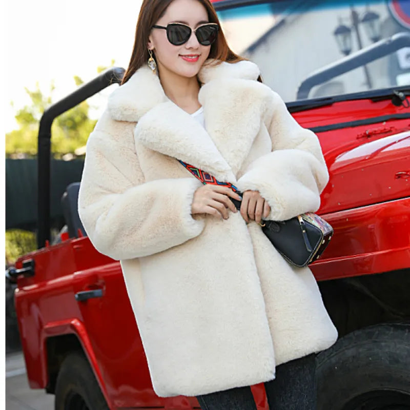 Women's Faux Fur Coat - Warm & Thick Lapel Winter Coat