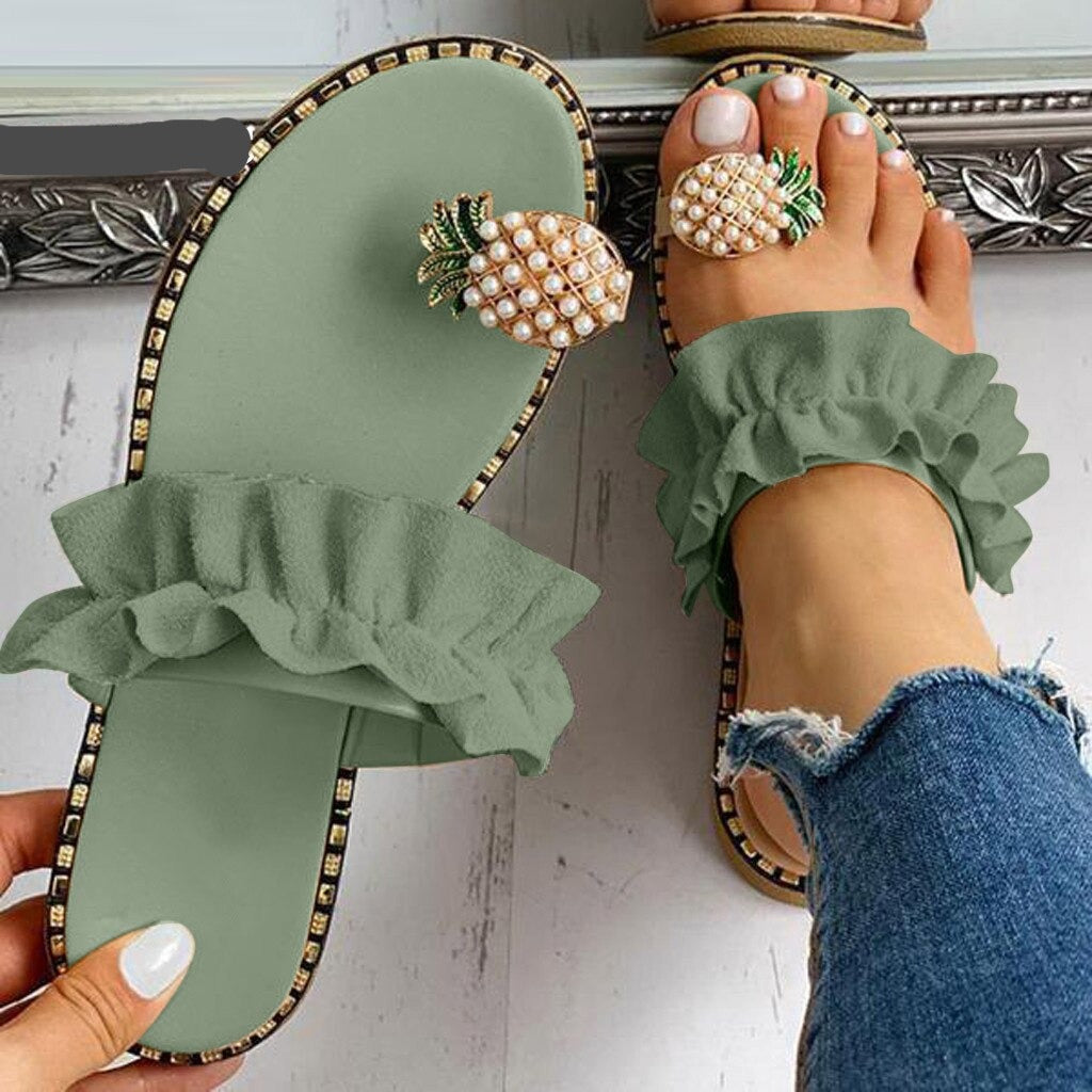 Livia - Ruffled sandals with pineapple detail