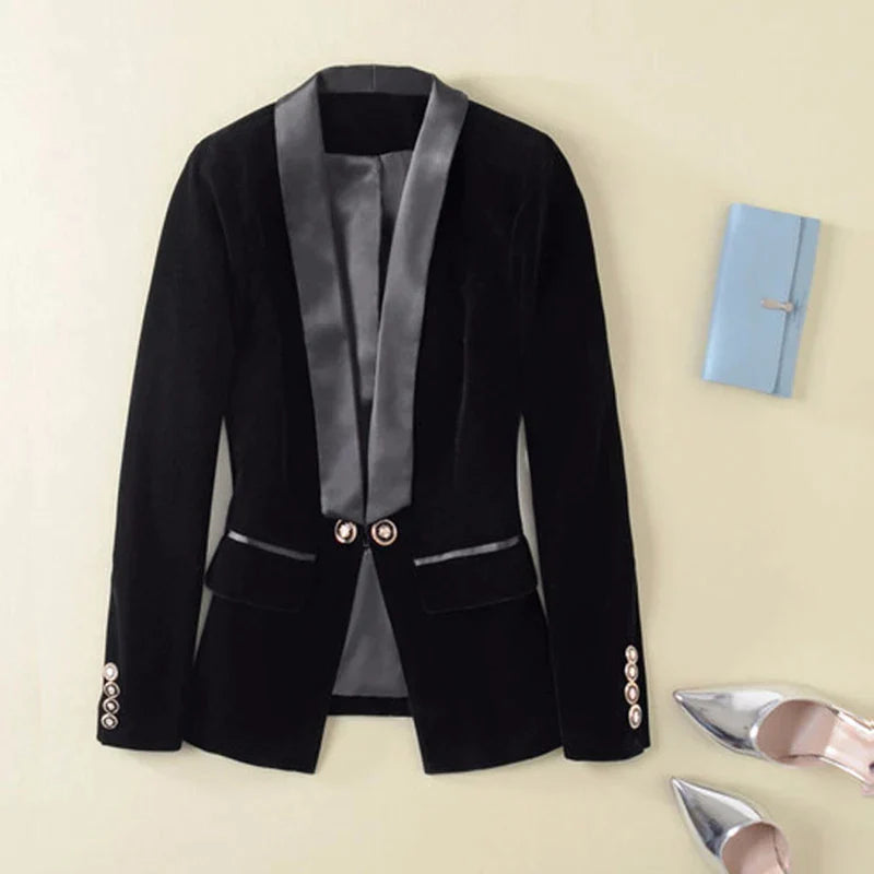 Isabelle - Velvet tuxedo blazer with satin lapels