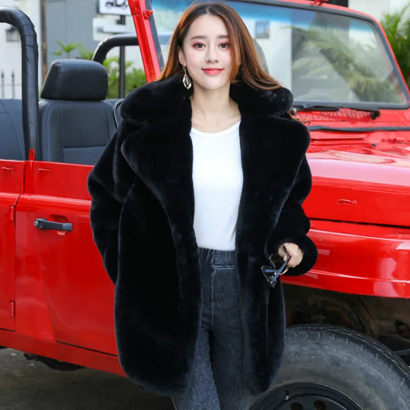 Women's Faux Fur Coat - Warm & Thick Lapel Winter Coat