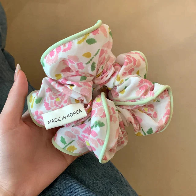 Xenia - Floral fabric hair ties with elastic band