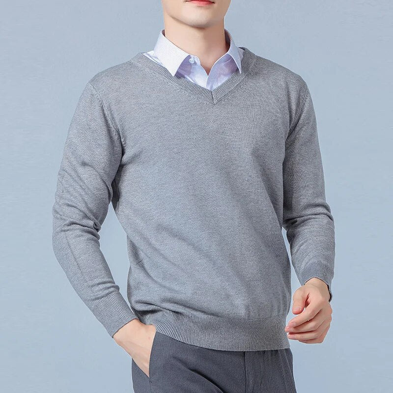 Rico - Solid jumper with V-neck