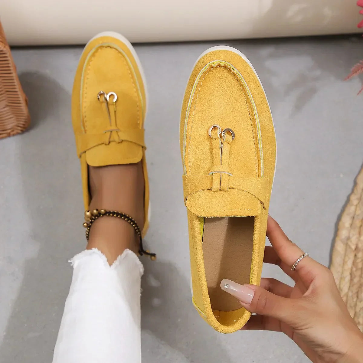 Ladies' slip-on loafers in leather and cashmere