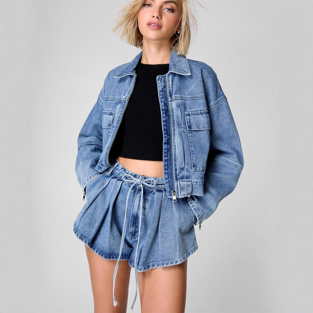 Women's Denim Jacket & Shorts Set - High-Waisted Loose Fit - Workwear Style - Zip Closure
