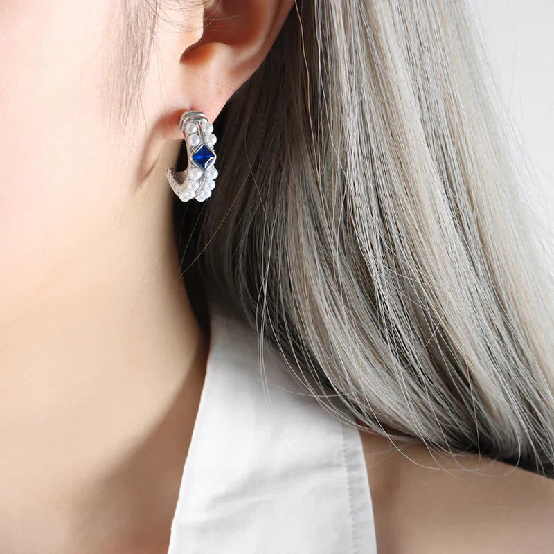 Larissa - Sapphire and pearl horseshoe hoop earrings