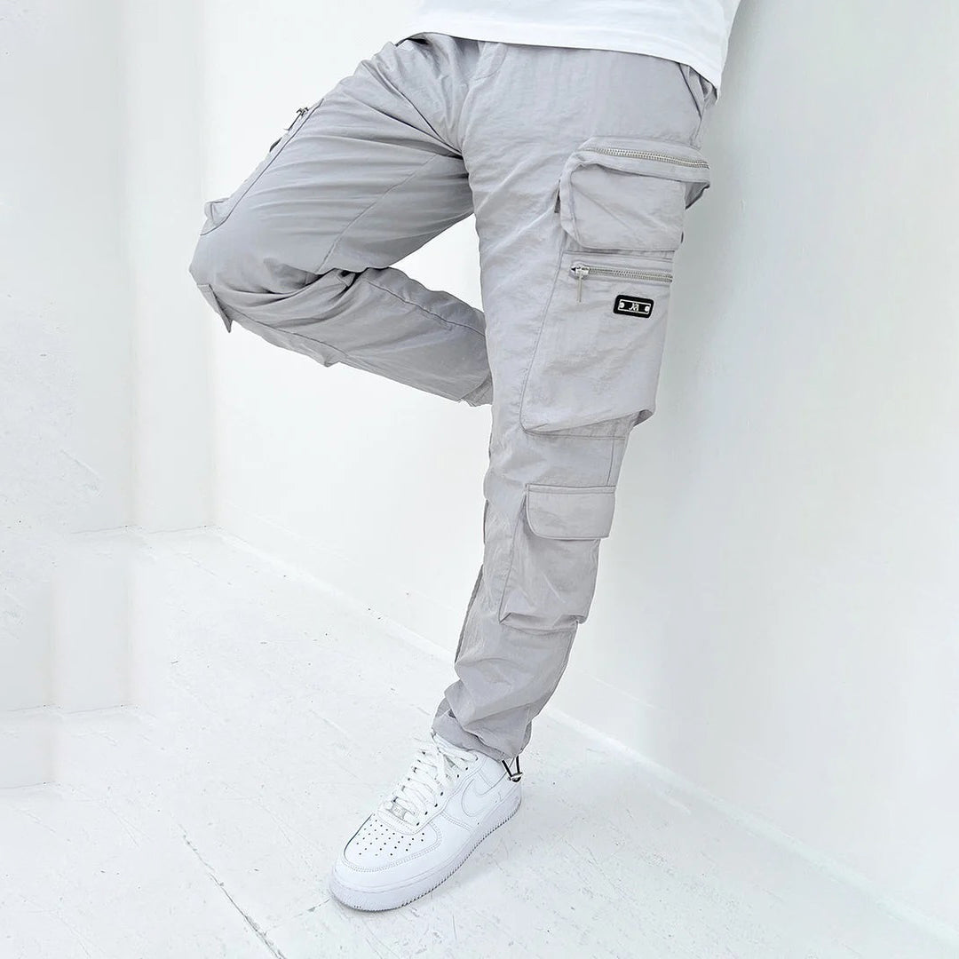 Theo - Classic cargo trousers for men