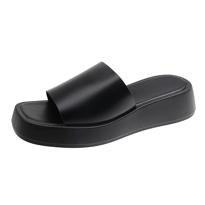 Eva - Minimalist slide sandals with wide strap