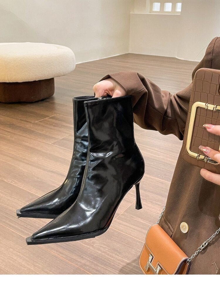 Women's ankle boots - narrow heels, versatile high heels for a modern look