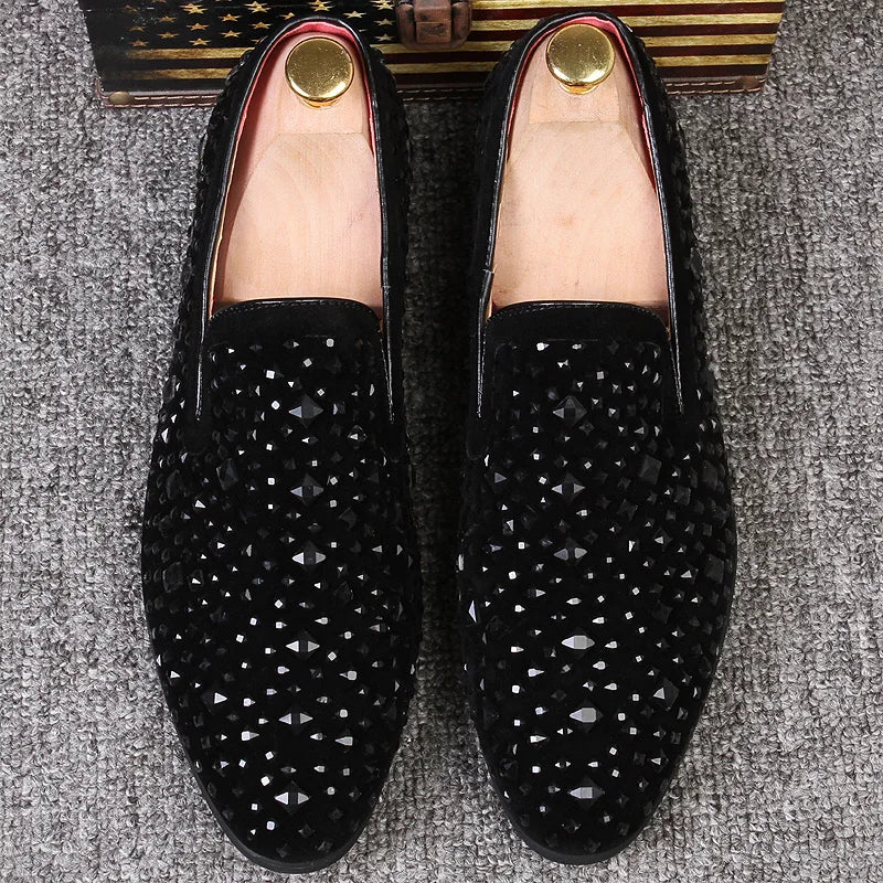 Valentino - Elegant slip-on shoe with cut-out detail