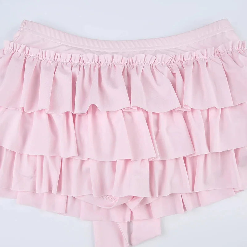 Mia - Shorts with ruffled hem and satin bow detail