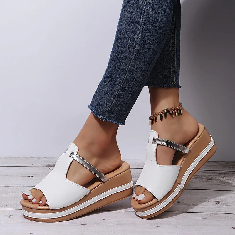 Cassandra - Platform wedge sandals with thick sole