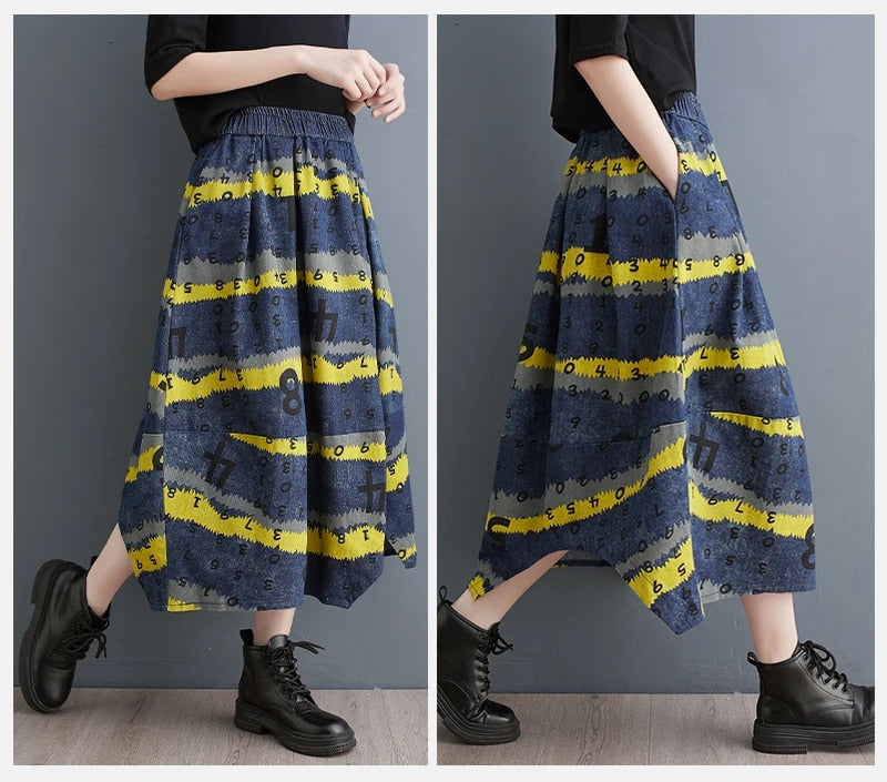 Women's skirt with letter print and asymmetric hem