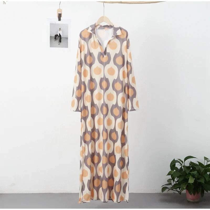 Trude print dress V-neck