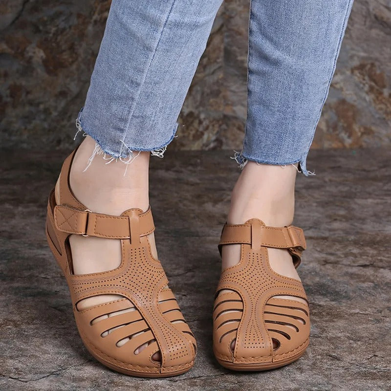 Leila - Vulcanised wedge shoes with soft sole