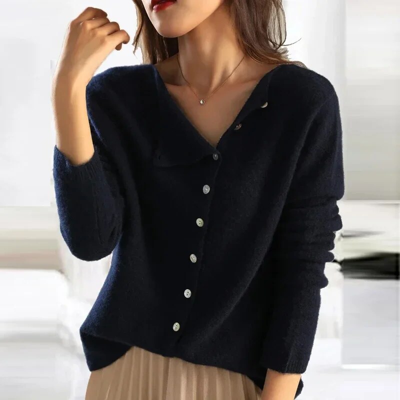 Sarika - Cosy button jumper