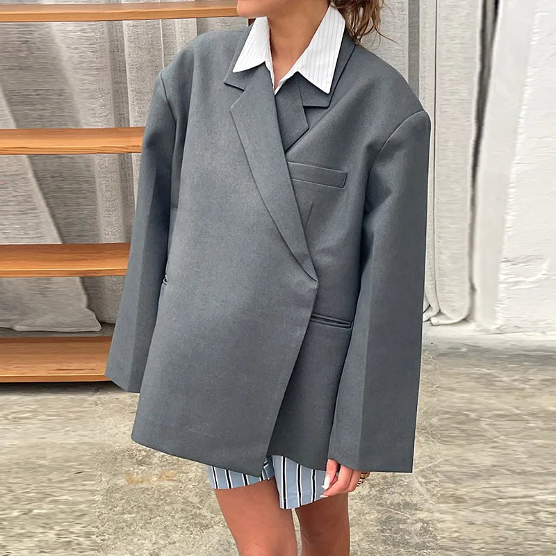 Oversized collared blazer for women