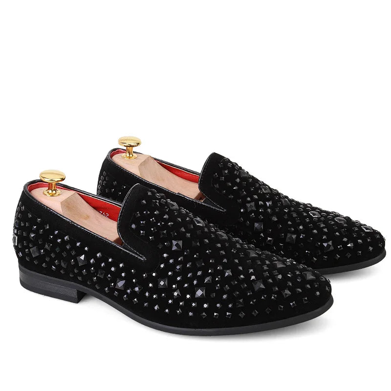 Valentino - Elegant slip-on shoe with cut-out detail