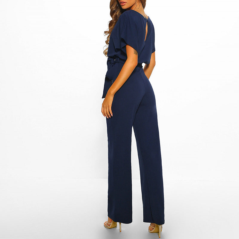 Simple and chic jumpsuit