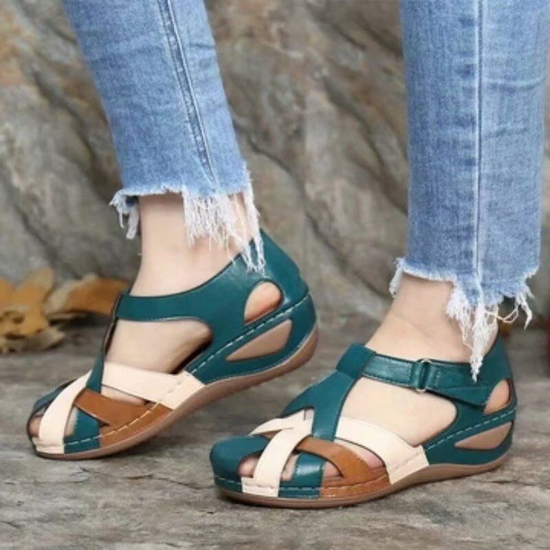 Elegant and detailed supportive general Sandals